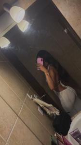 678954277: Chica busca chico en Málaga