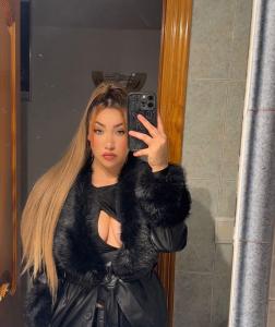 612240991: Chica busca chico en Ibiza