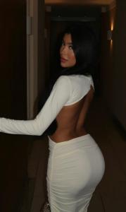 667734716: Chica busca chico en Lérida