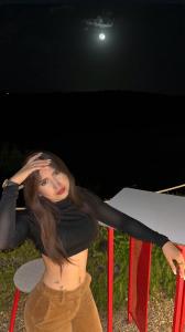 607799604: Chica busca chico en Málaga