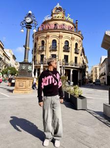 643695984: Chico busca chica en Cádiz