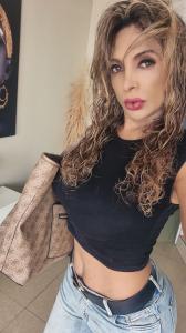 613439052: Travesti en Cáceres