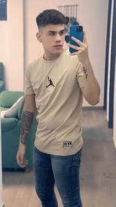 667692120: Chico busca chica en Málaga