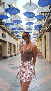 641731255: Chica busca chico en Barcelona