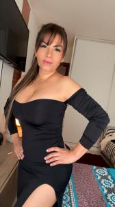 643011489: Chica busca chico en Granada