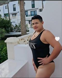 623239777: Chica busca chico en Tenerife