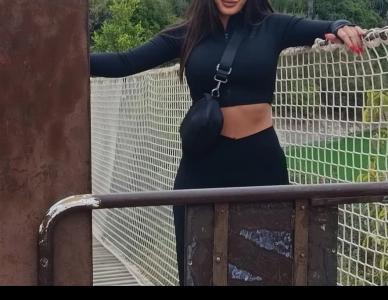 610994815: Chica busca chico en Málaga