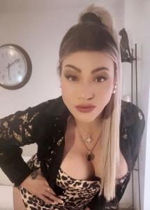 666699271: Travesti en Salamanca