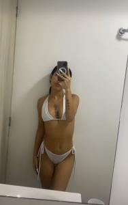 666922754: Chica busca chico en Madrid