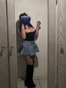742089675: Chica busca chico en Huelva