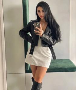 662234979: Chica busca chico en Málaga