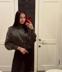 662234979: Chica busca chico en Málaga