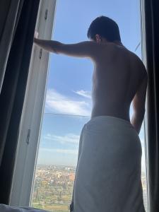 610882979: Chico busca chica en Cádiz