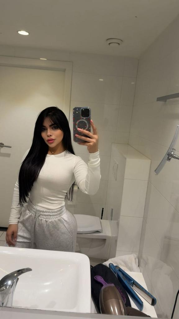 Chica busca chico en Asturias: 