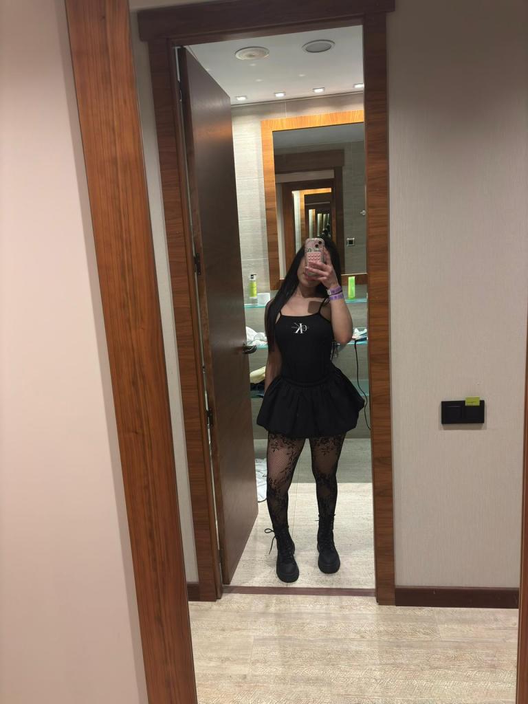 638975462: Chica busca chico en Alicante