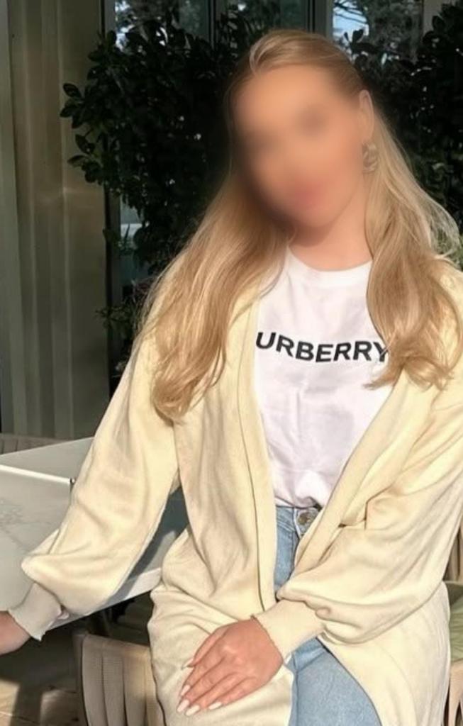 Chica busca chico en Barcelona: 