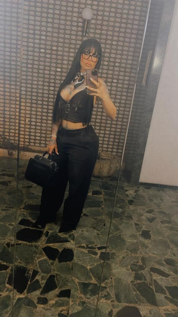 Chica busca chico en Barcelona: 