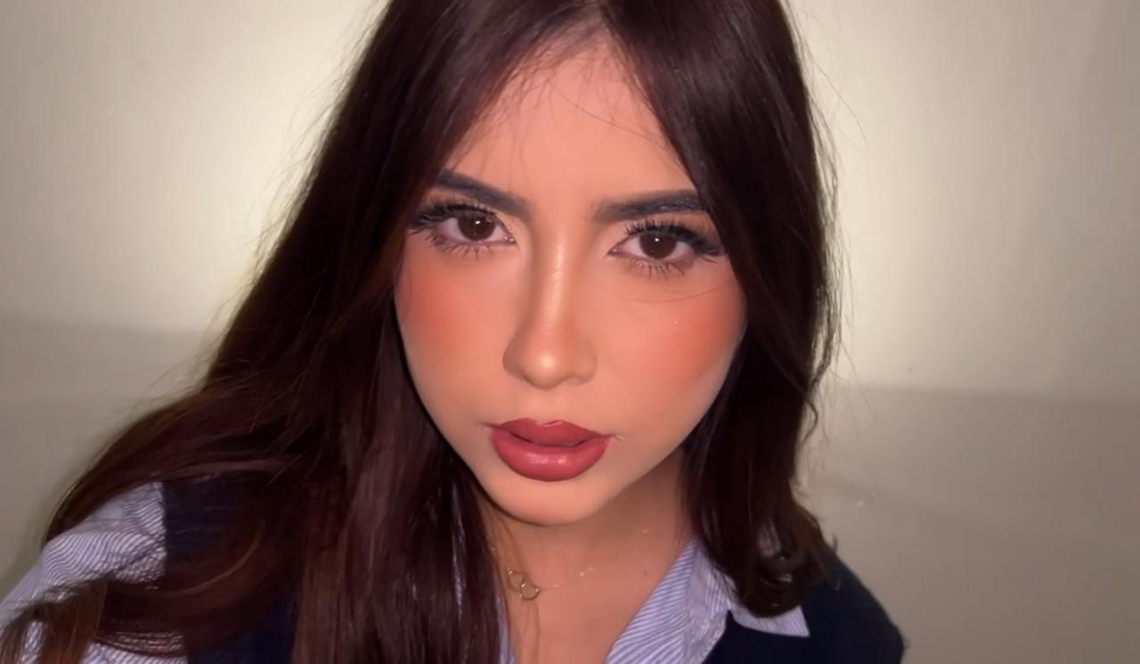 607799604: Chica busca chico en Málaga