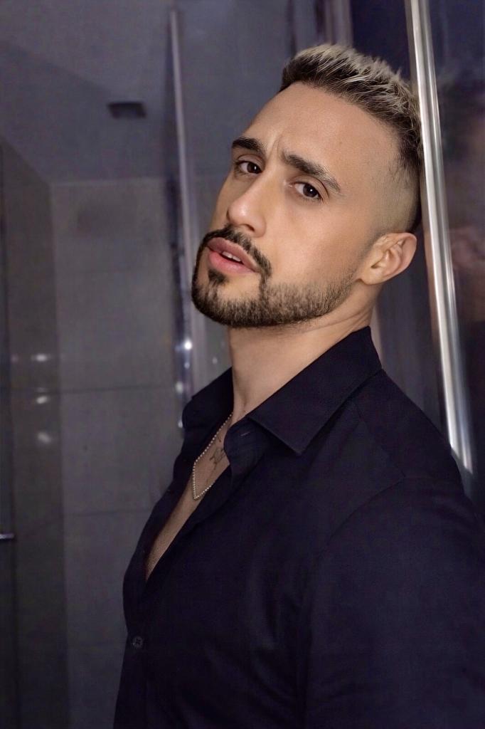 Chico busca chica en Alicante: 