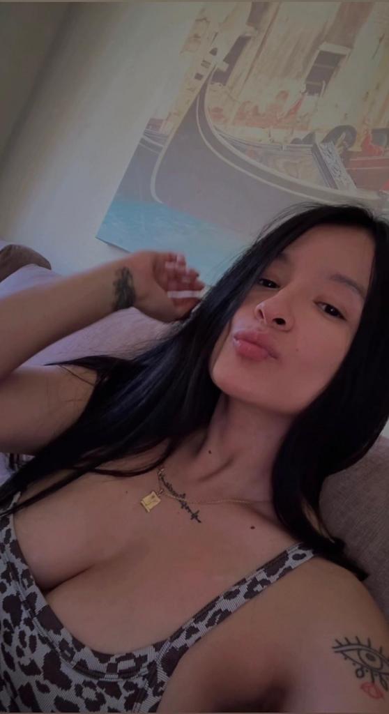 613953331: Chica busca chico en Alicante