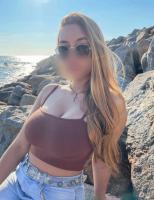 657470239: Chica busca chico en La Coruña