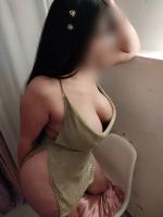 692038278: Chica busca chico en Sevilla