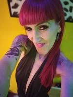 631239306: Chica busca chico en Asturias