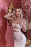 662232453: Chica busca chico en Barcelona