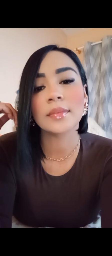 647211156: Chica busca chico en Tarragona