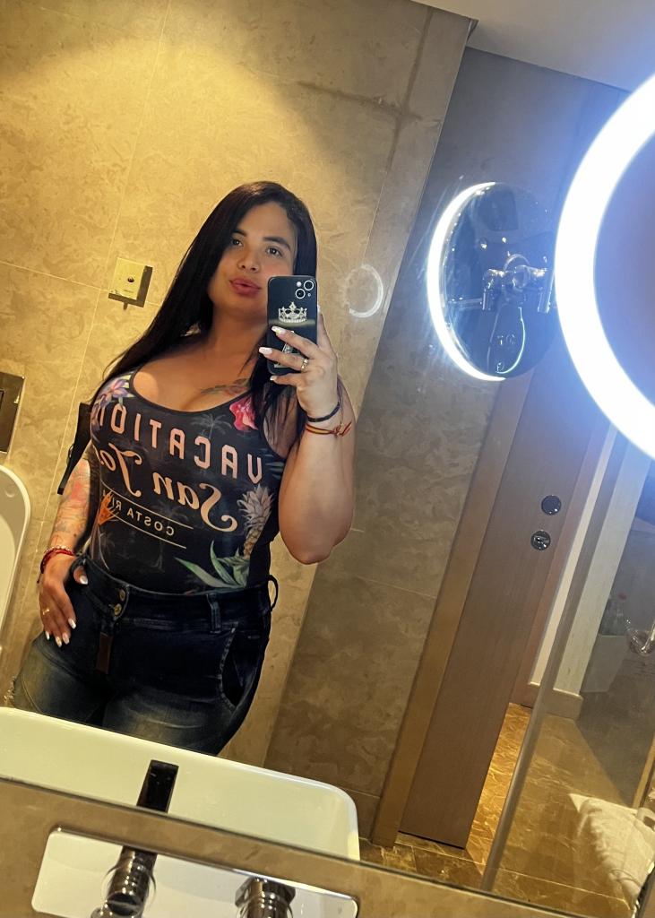 612270057: Chica busca chico en Cantabria