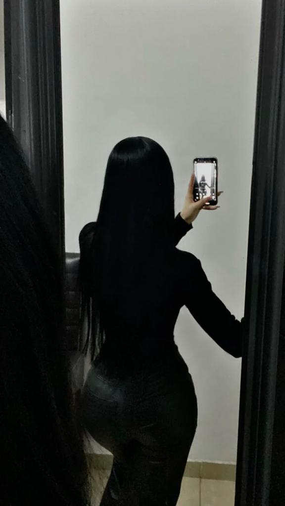 Chica busca chico en Sevilla: 