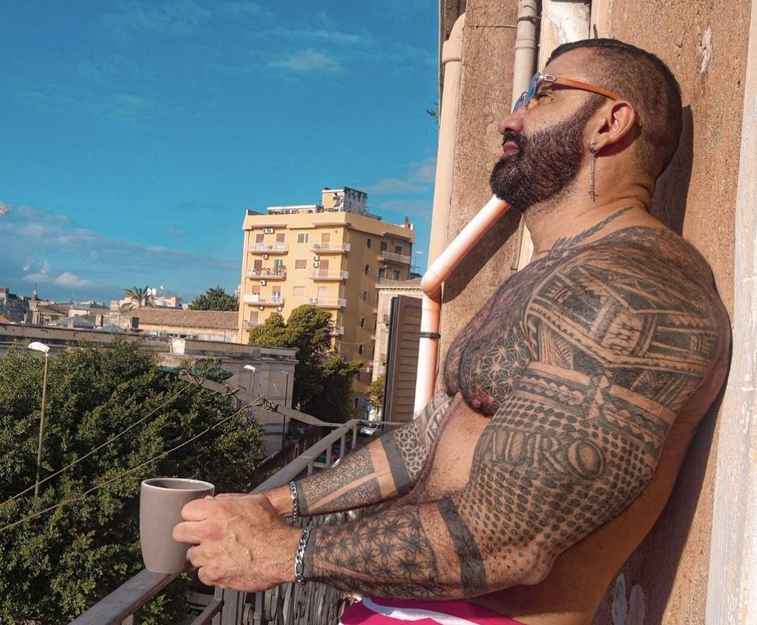 Chico busca chica en Barcelona: 