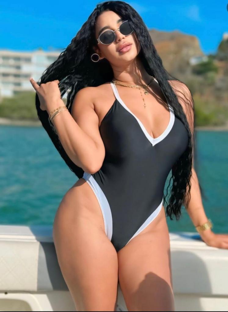 Chica busca chico en Menorca: 