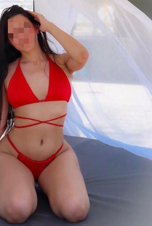 Chica busca chico en Cádiz: Chica busca chico