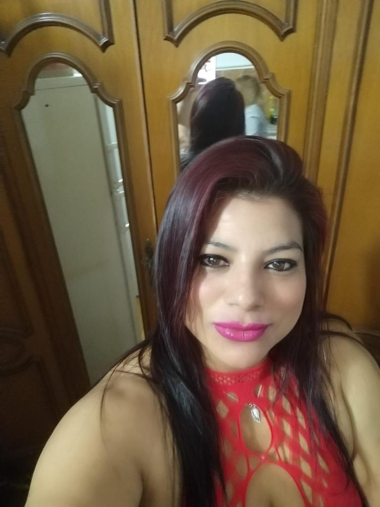 Chica busca chico en Barcelona: 