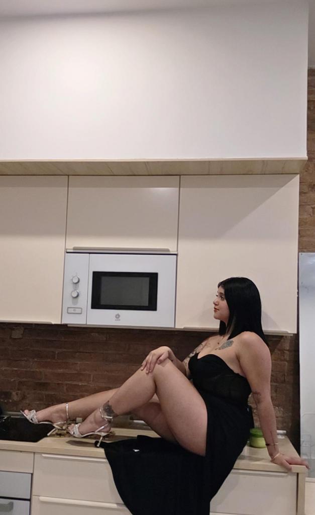 Chica busca chico en Barcelona: 