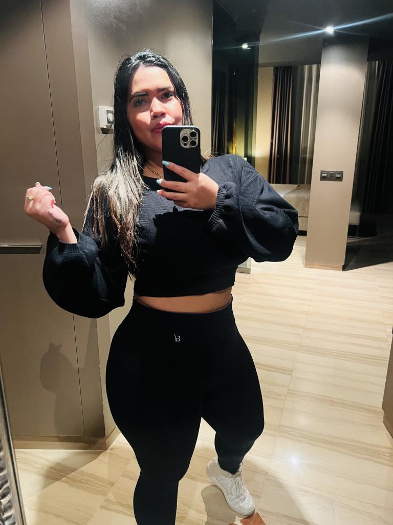 630520995: Chica busca chico en Barcelona