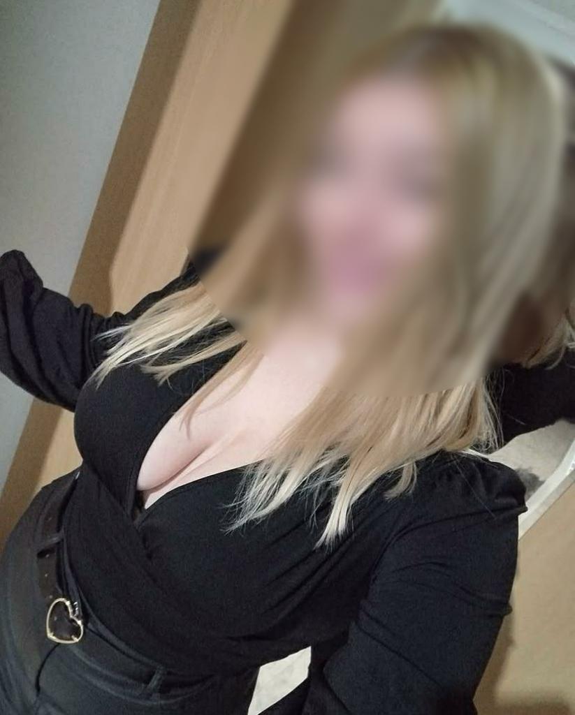 Chica busca chico en La Coruña: 