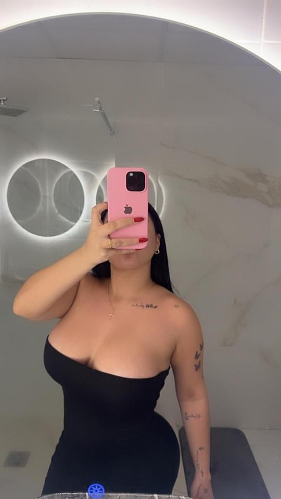 Chica busca chico en Almería: 