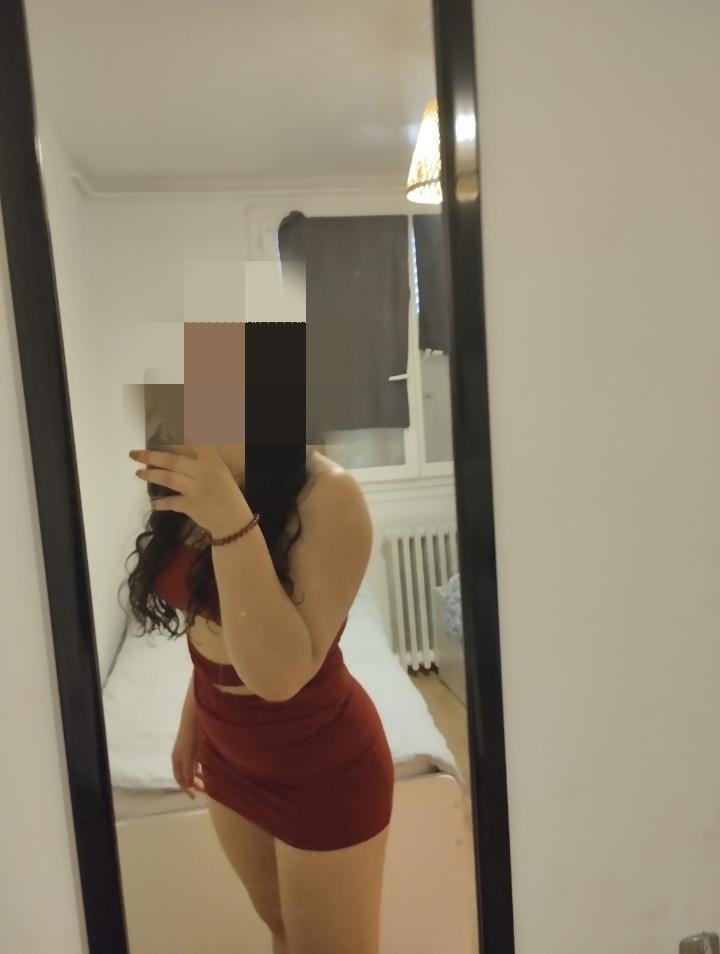 Chica busca chico en Sevilla: 