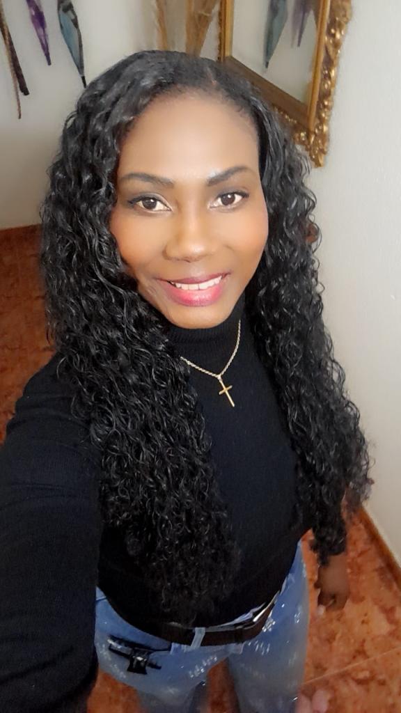 Chica busca chico en Granada: 