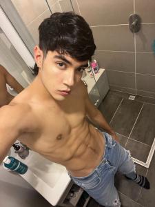 614608032: Chico busca chica en Pontevedra