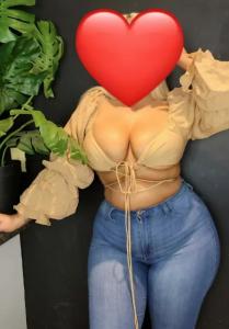 604128102: Chica busca chico en Málaga