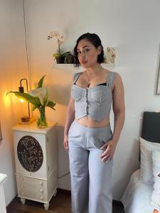 604266747: Chica busca chico en Pontevedra