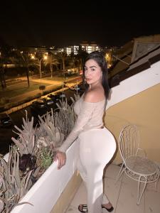 613706716: Chica busca chico en Tenerife