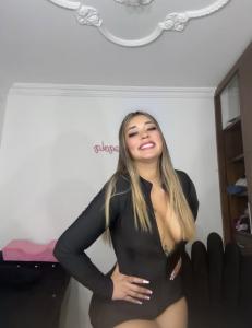 657071822: Chica busca chico en Menorca