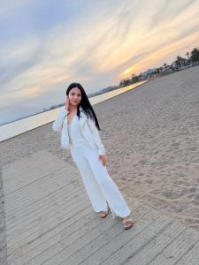 671111303: Chica busca chico en Gerona