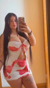 688394537: Chica busca chico en Madrid