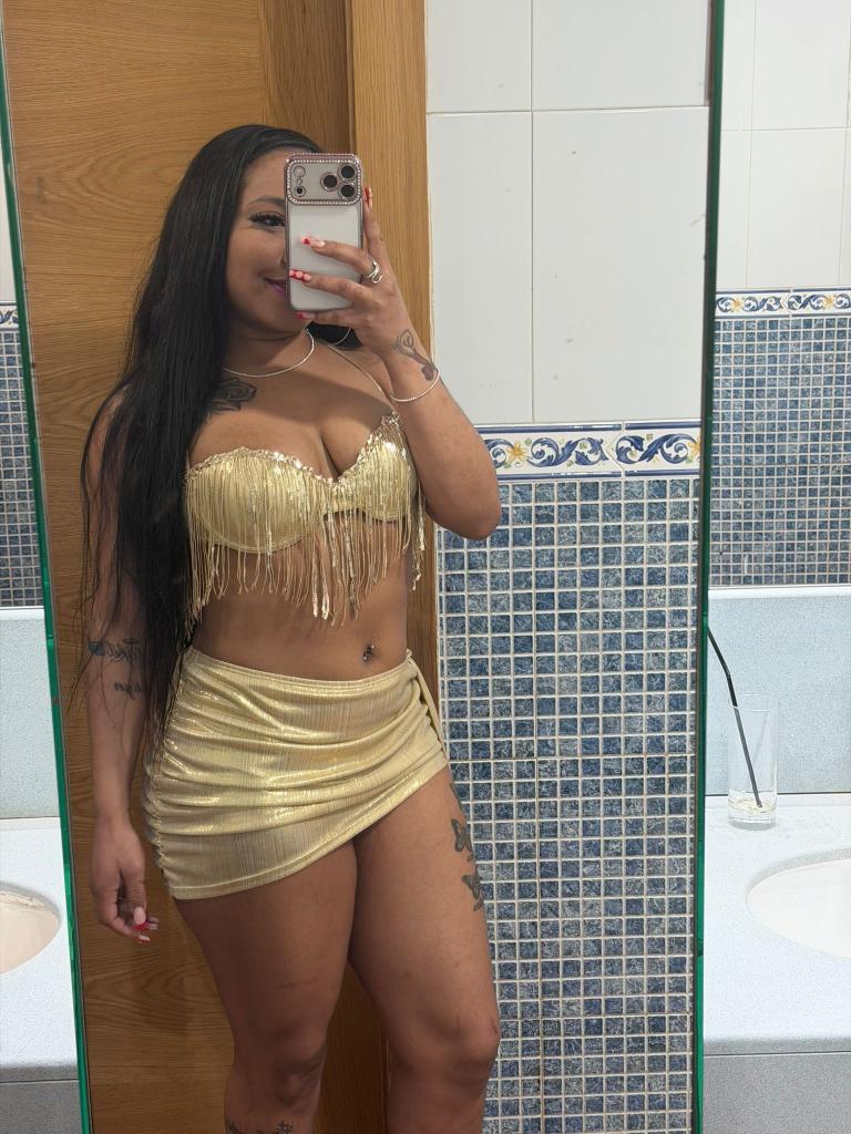 Chica busca chico en Valencia: 