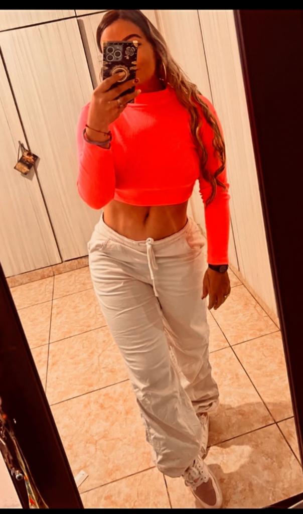 Chica busca chico en La Rioja: 